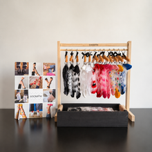 Charger l'image dans la galerie, Mini-penderie Sockette — Présentoir boutique chaussettes