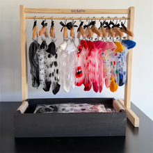 Charger l'image dans la galerie, Mini-penderie Sockette — Présentoir boutique chaussettes