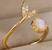 Lade das Bild in den Galerie-Viewer, MARA Chirurgenstahl & Onyx Ring - ACCESSORI