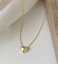 Lade das Bild in den Galerie-Viewer, MARA Chirurgenstahl & Onyx Ring - ACCESSORI