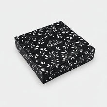 Charger l'image dans la galerie, Coffret cadeau vide en carton – Noir ou blanc | Oxalia