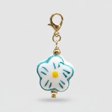 Load image into Gallery viewer, Charm's Porcelaine | Fleur, Éléphant, Poisson & Cœur