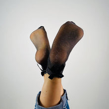 Charger l'image dans la galerie, Socquettes fines - chaussettes paillettes avec noeud satin