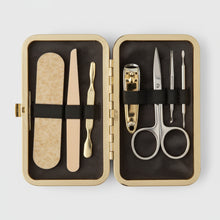 Charger l'image dans la galerie, Set Manucure 6 Outils Dorés – Pochette Velours Noir & Simili Cuir – Voyage & Cadeau – JOZZ BEAUTY