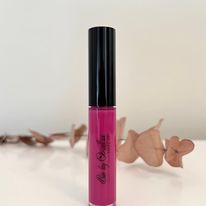 Lade das Bild in den Galerie-Viewer, Flüssiger Lippenstift Halbmattes Finish, pflegend, angenehm 100 % natürlich – 8,5 ml – OXALIA