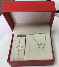 Lade das Bild in den Galerie-Viewer, Set aus Halskette und Armband aus Chirurgenstahl