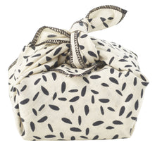 Lade das Bild in den Galerie-Viewer, Furoshiki Blütenblätter aus Bio-Baumwolle - 32 x 32 cm - AVRIL