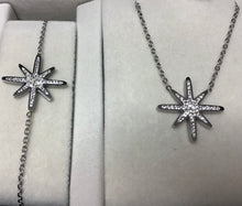 Lade das Bild in den Galerie-Viewer, Set aus Halskette und Armband aus Chirurgenstahl