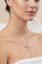 Charger l'image dans la galerie, Collier TRAVERSE – Or Rose 18k &amp; Cristal Autrichien | MYC Paris
