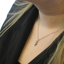Lade das Bild in den Galerie-Viewer, Collier SPIRAL – Argent &amp; Cristal Autrichien | MYC Paris
