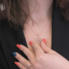 Charger l'image dans la galerie, Collier Pendentif ZODIAQUE – Or Rosé &amp; Cristal – 12 Signes
