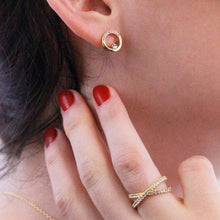 Load image into Gallery viewer, Boucles d'oreilles CLARINE - Or &amp; cristal
