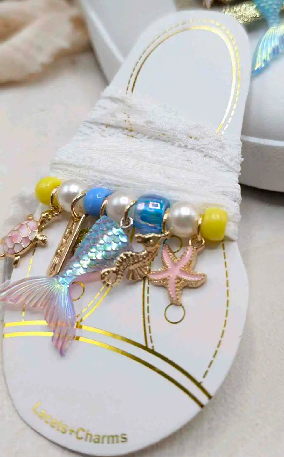 Personalisierte Schnürsenkel mit Anhängern - ACCESSORI