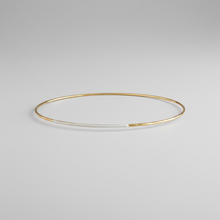 Load image into Gallery viewer, Bracelet Fin Torsadé &amp; Lissé – Acier Chirurgical Émailé | Accessori
