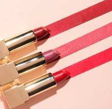 Lade das Bild in den Galerie-Viewer, Rouge à lèvres satin Satin Silk Lipwear | JOZZ Beauty
