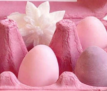 Lade das Bild in den Galerie-Viewer, Fondants de Cire Gâteau de Framboise &amp; Coton 130g – Savonnerie de Bormes
