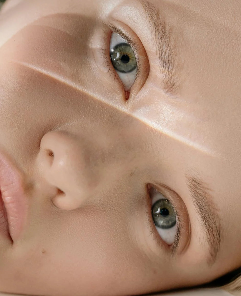 Sourcils Entretien