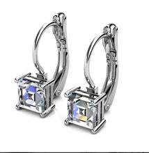 Lade das Bild in den Galerie-Viewer, Boucles d&#39;oreilles SQUARE - Argenté &amp; Cristal
