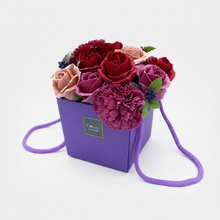 Charger l'image dans la galerie, Bouquet de Fleurs de Savon Jardin Violet – Fait Main 200g
