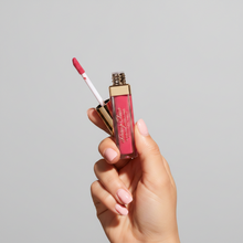 Charger l'image dans la galerie, Lipgloss LOVING SHINE N°04 LOVE LETTER – Repulpant Non Collant – 85% Naturel – 7ml – JOZZ BEAUTY
