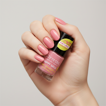Lade das Bild in den Galerie-Viewer, Kaugummi-Pinker Nagellack – 5 ml – BENECOS
