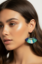 Load image into Gallery viewer, Boucles d'Oreilles Créoles Dorées ✨ Acier Chirurgical – Ø3 cm
