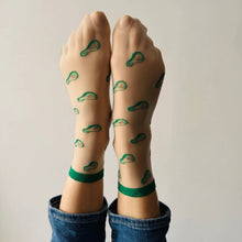 Charger l'image dans la galerie, Clémence - Chaussettes fantaisie femme fruits - AVOCATS
