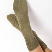 Lade das Bild in den Galerie-Viewer, Chaussettes paillettes Céleste - lurex scintillant - Sockette

