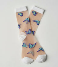 Charger l'image dans la galerie, Chaussettes papillon fantaisie Cynthia
