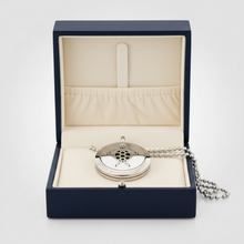 Load image into Gallery viewer, Collier Médaillon Tortue Diffuseur d’Huiles Essentielles | Aromathérapie 25mm
