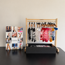 Charger l'image dans la galerie, Mini-penderie Sockette — Présentoir boutique chaussettes

