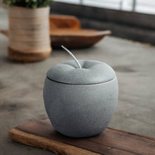 Load image into Gallery viewer, Brûle parfum POMME D'AMOUR - Céramique mat - Zen'Arôme

