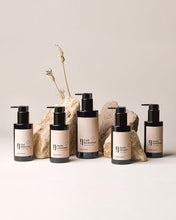 Charger l'image dans la galerie, Lait Corps Hydratant – Amande Douce, Karié &amp; Bleuet Bio – Fini Non Gras – 200ml – NATUREisFUTURE
