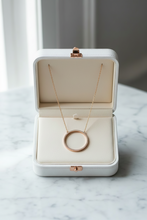 Load image into Gallery viewer, Parure OLINA - Or rosé &amp; Cristal
