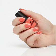 Charger l'image dans la galerie, Vernis à Ongles CORAIL AVRIL – Lumineux &amp; Tendance, Pour Twister Votre Été, Végan &amp; Fabriqué en France – 7ml

